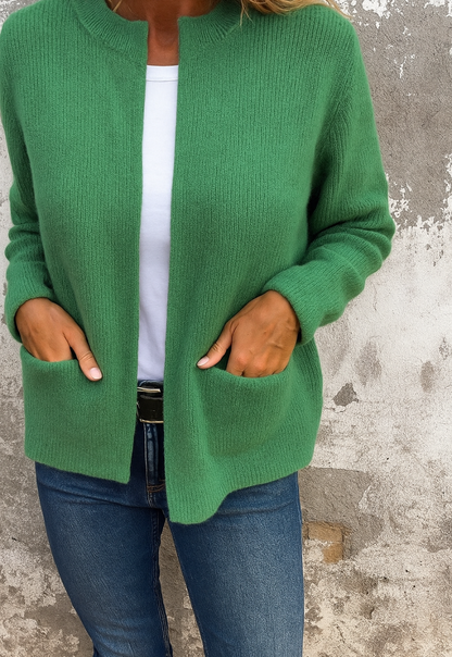 Women’s Soft Warm Long Sleeve Sweater for Everyday Wear