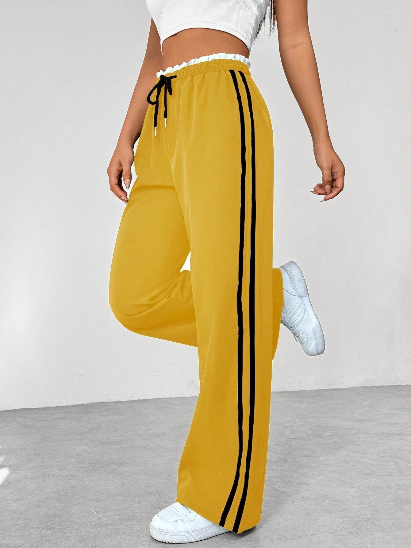 Women's Wide-Leg Streetwear Trousers | Sporty Stripe Detail