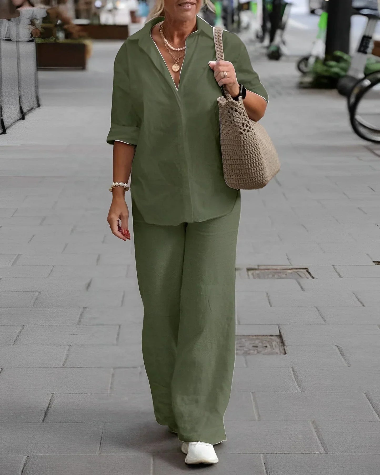 Mermaid | Women's 2-Piece Outfit with Button-Down Shirt and Wide-Leg Pants