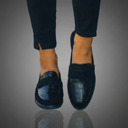 Belén | Women's Suede Crocodile-Print Slip-On Loafers