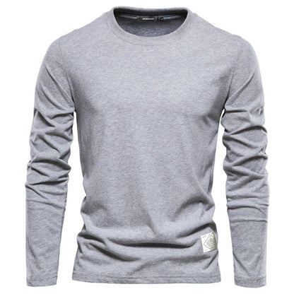Levi | Classic Long Sleeve T-Shirt