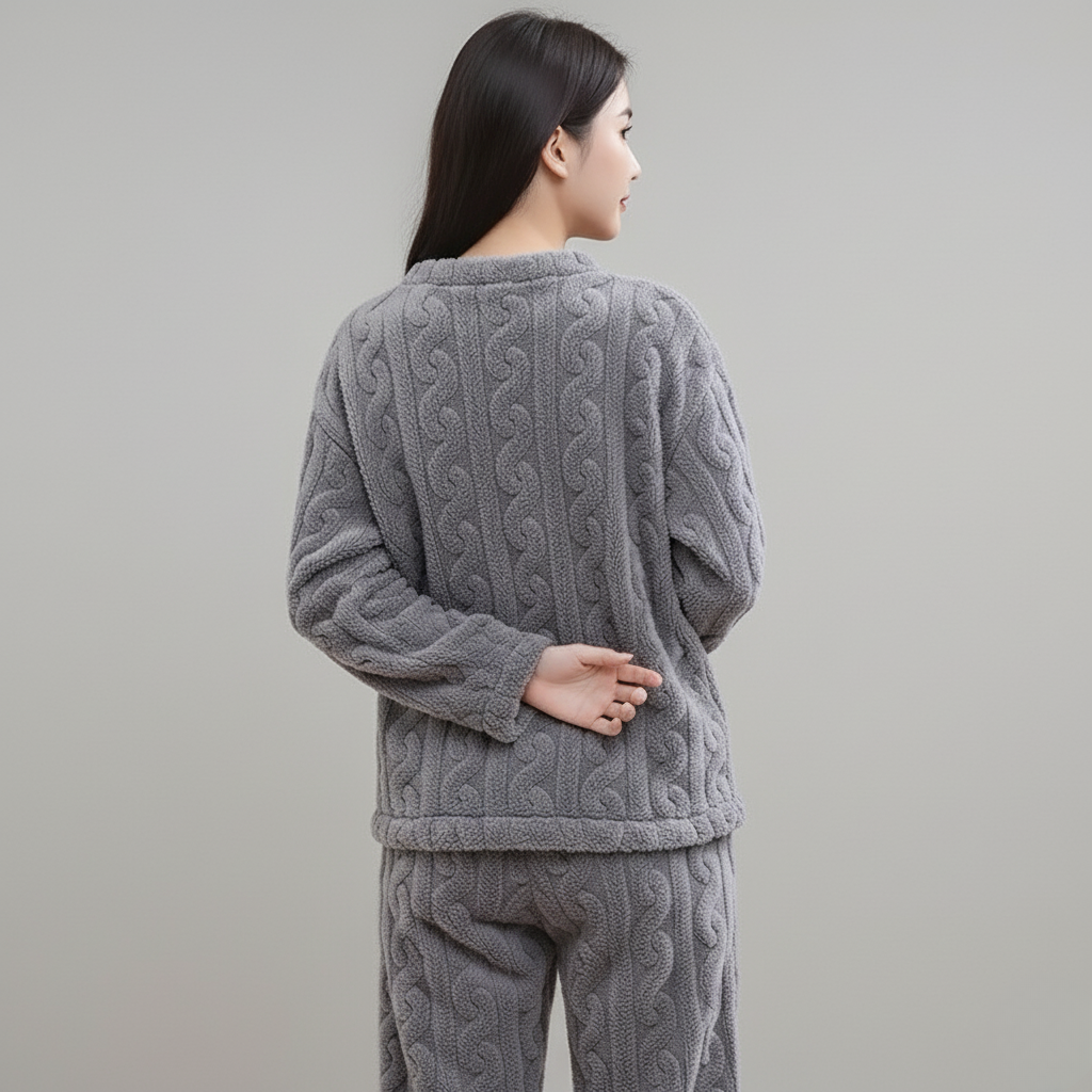 Women’s Thickened Flannel Pajama Set