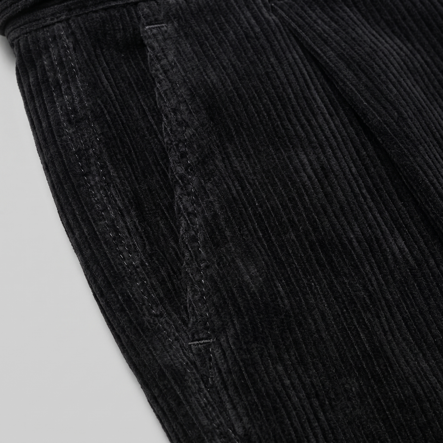 Men's Corduroy Style Pleated Trousers | Tailored Smart-Casual Fit
