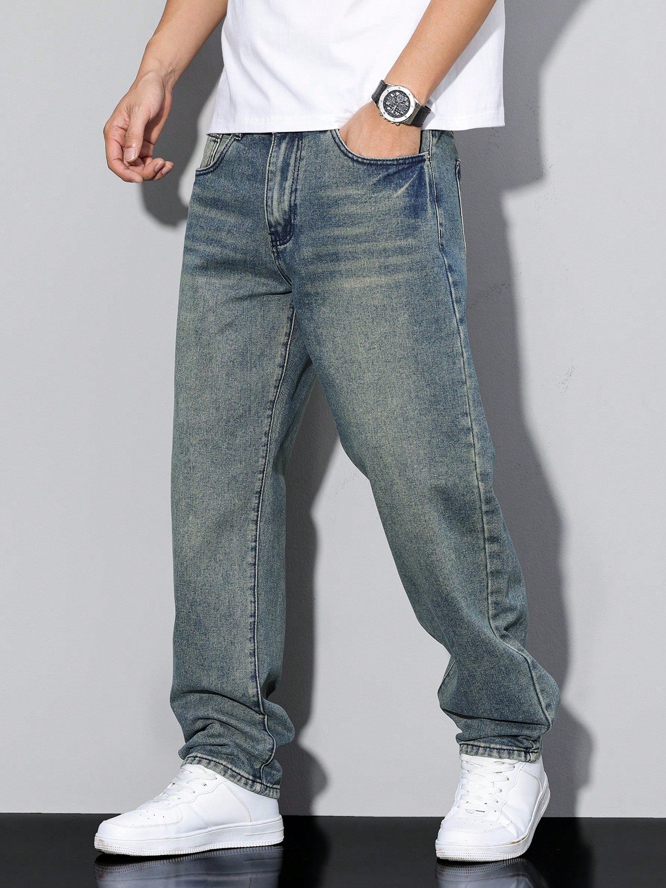 Men's Relaxed Fit Jeans | Classic Denim Style Trousers
