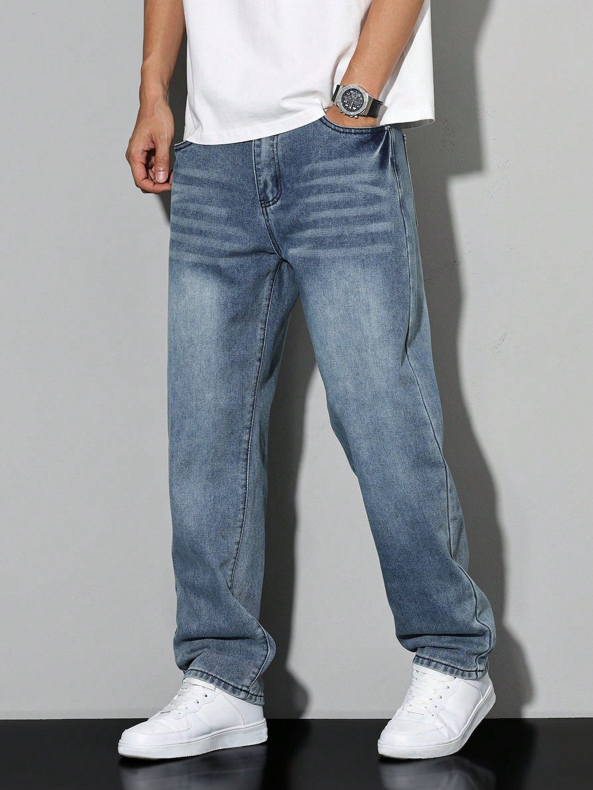 Men's Relaxed Fit Jeans | Classic Denim Style Trousers