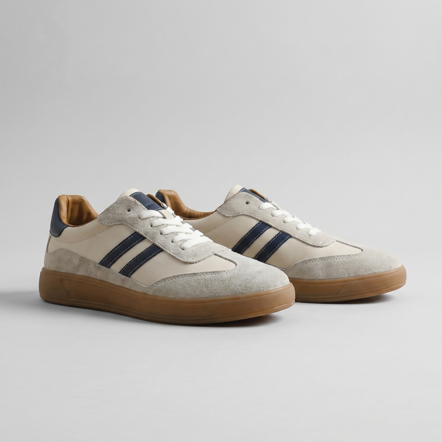 Men's Classic Retro Sneakers | Breathable Everyday Comfort