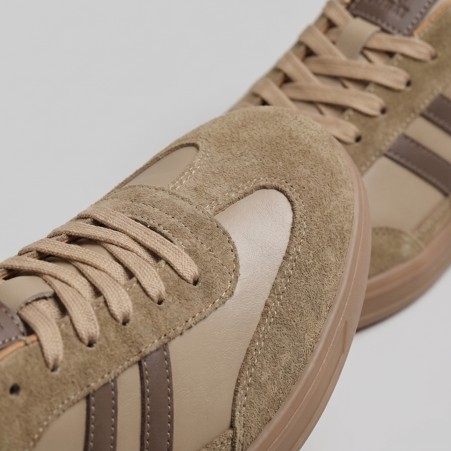 Men's Classic Retro Sneakers | Breathable Everyday Comfort