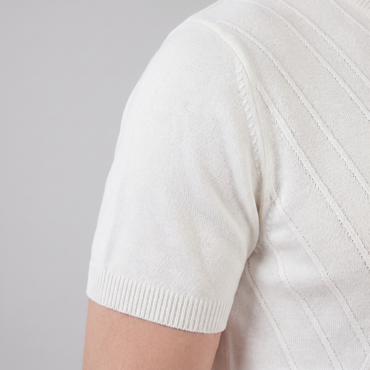 Men's Textured Crew Neck Tee